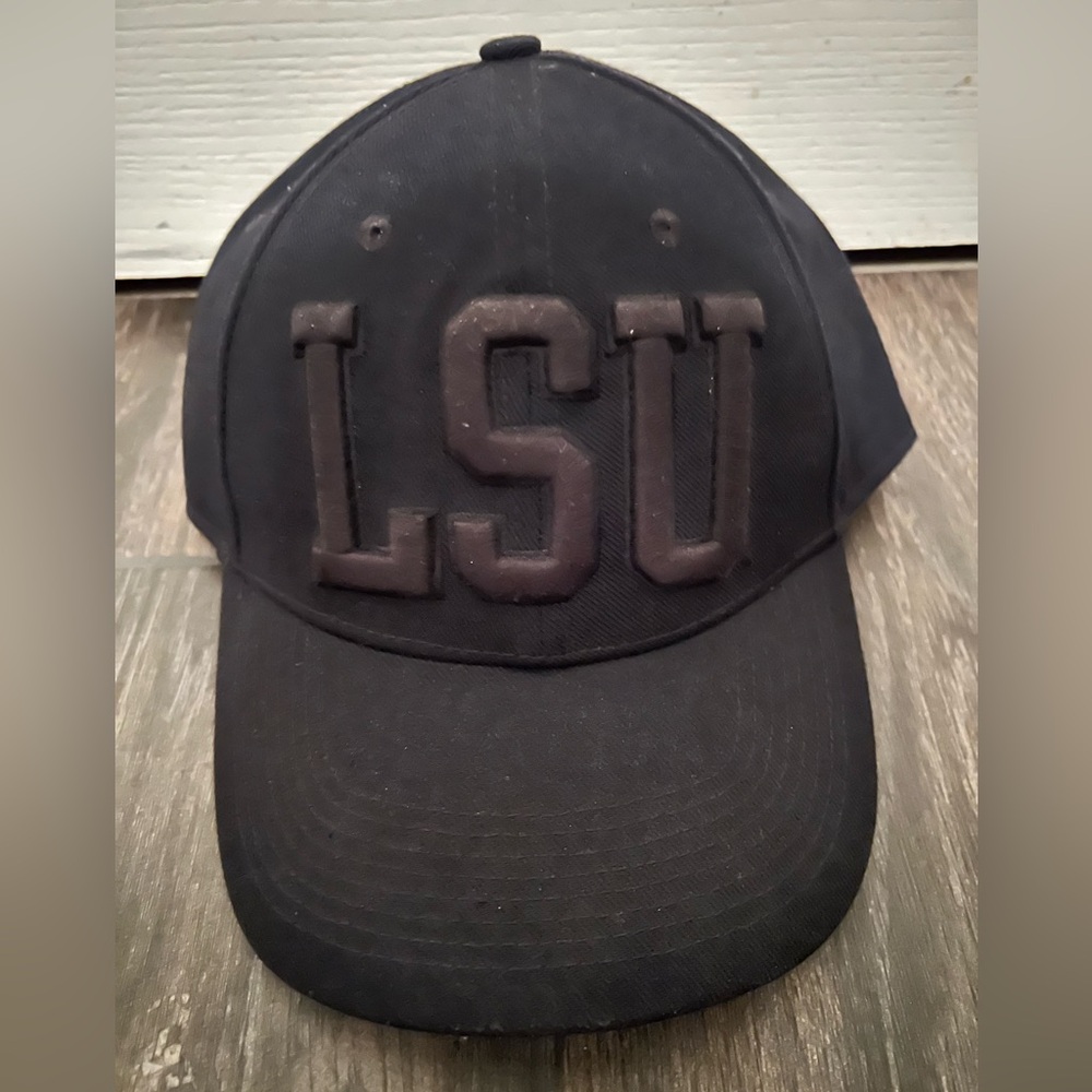 New Nike 91 Blacked Out LSU Embroidered Logo Hat